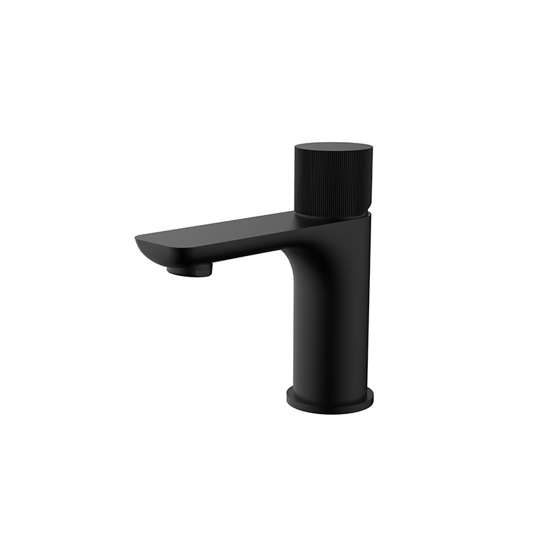 Qi Luxus Basin Mixer Matte Black