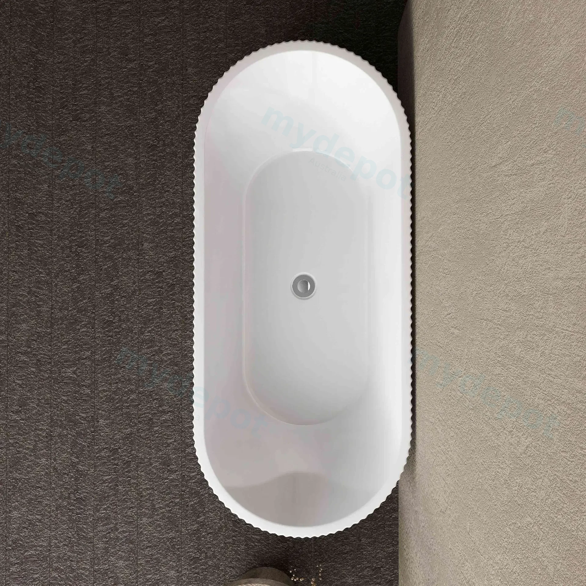 1500mm Kiama Grooved Gloss White Freestanding Bathtub view 5