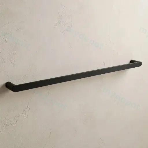 Bellino High Gloss Black 800mm Single Towel Rail