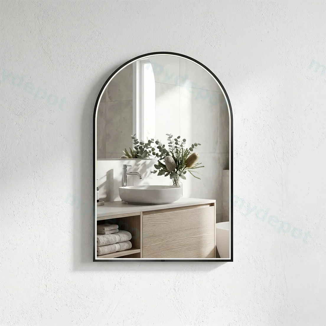 600*900mm Arch Arch Matte Black Framed LED Mirror 3 Color Lighting  With Touch Sensor Switch