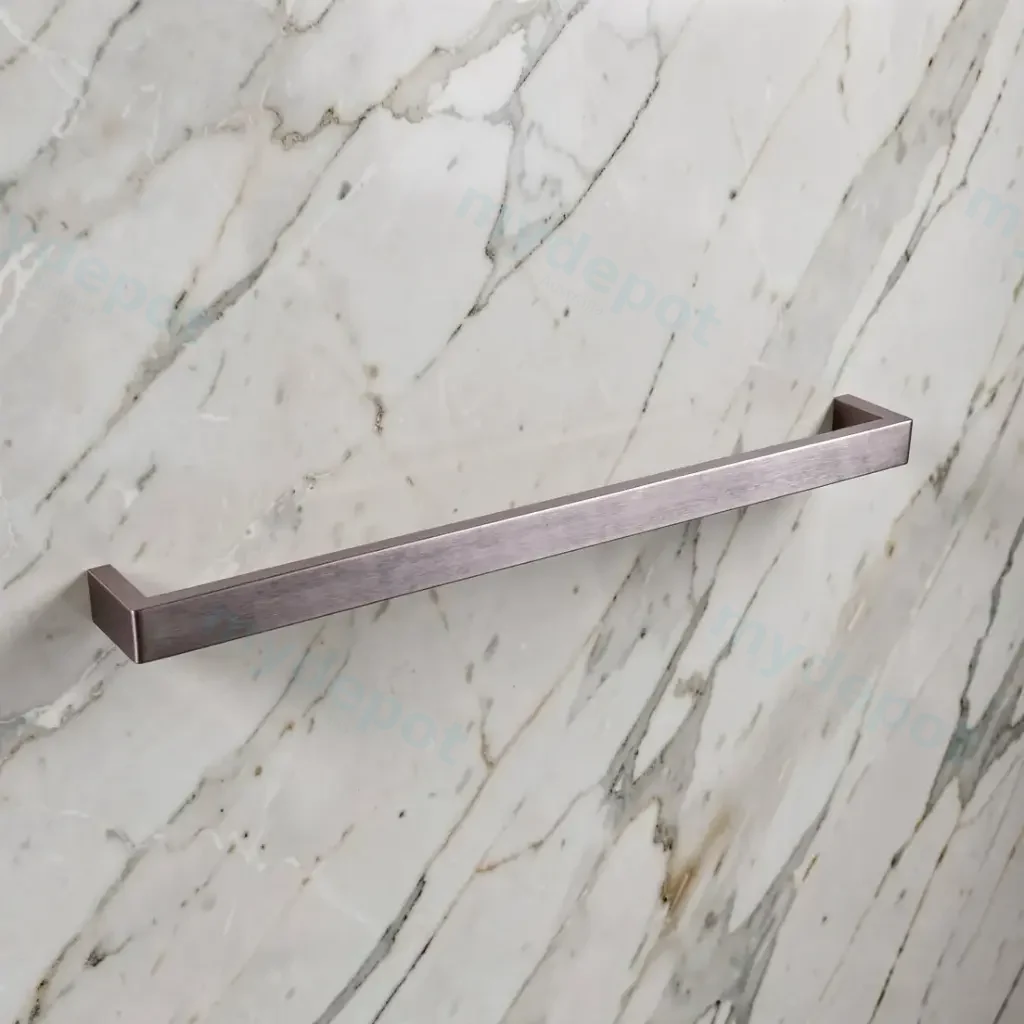 Cavallo Brushed Nickel Square Single Towel Rail 600mm