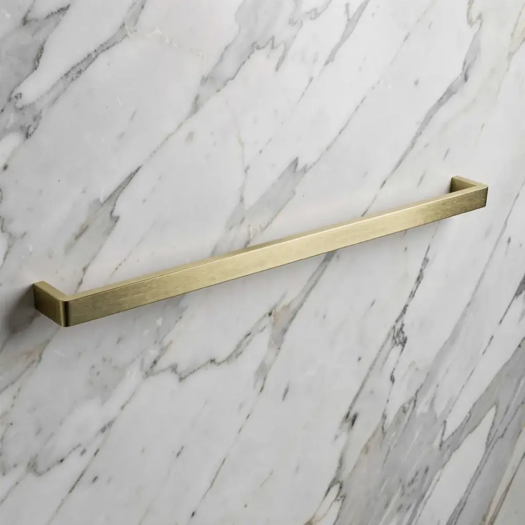 [41018] Cavallo Brushed Yellow Gold Square Single Towel Rail 800mm