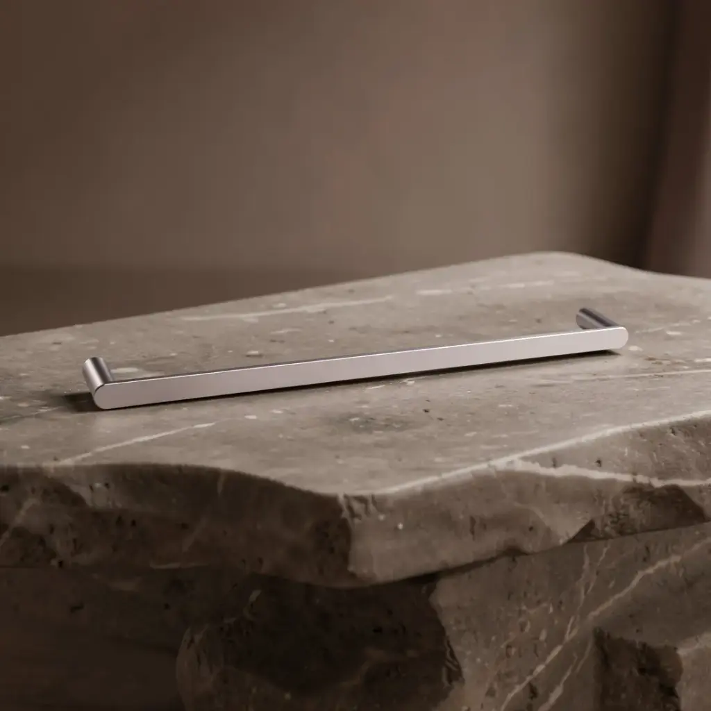 [40684] Esperia Brushed Nickel Single Towel Rail 600mm