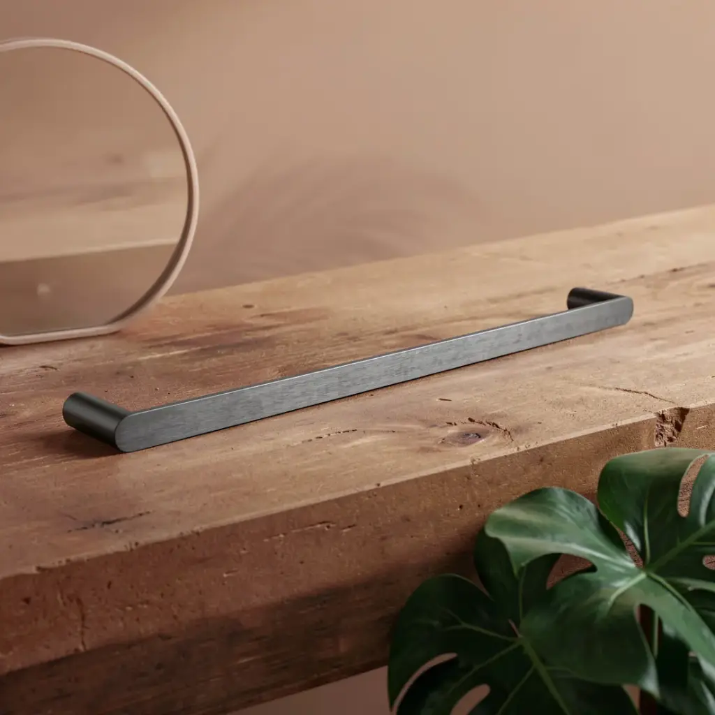 [40706] Esperia Gun Metal Grey Single Towel Rail 600mm